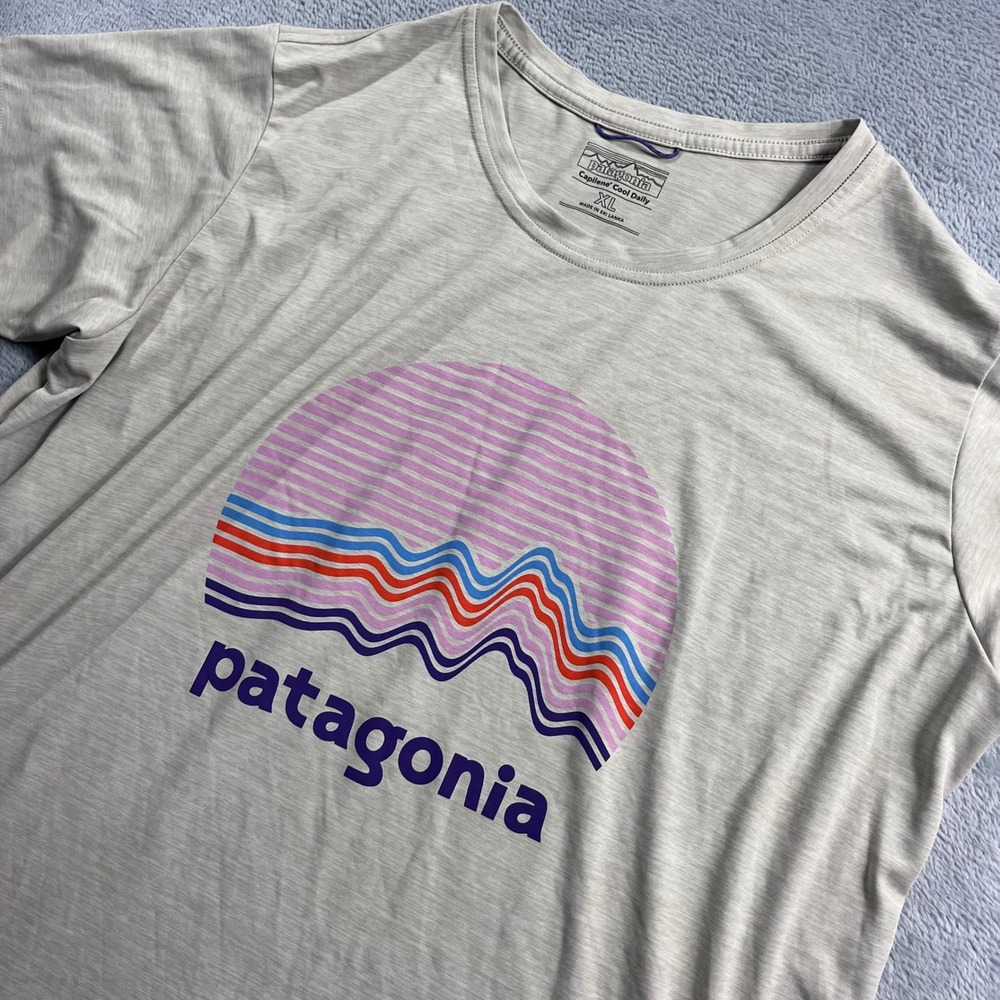 Patagonia Capilene Cool Daily Graphic Tee Mens XL Grey Sunset 45250 SP24